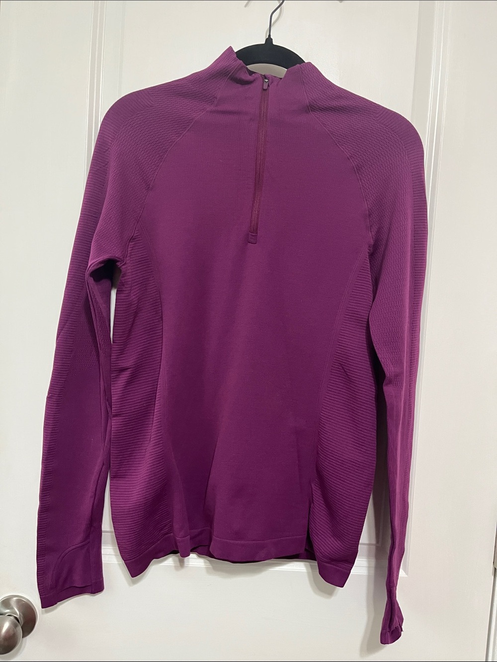 Athleta Women's Half Zip-Front Pullover Athletic Long Sleeves Sz Medium